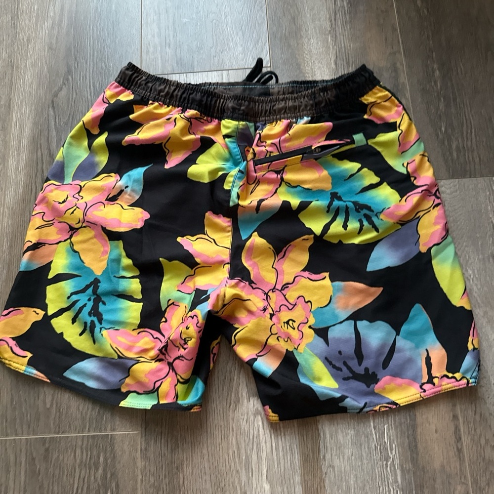 STANCE size large (33-36) men’s workout shorts
Like new